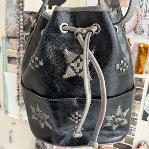 Patricia Nash Brindisi Bucket Bag Excellent Condition